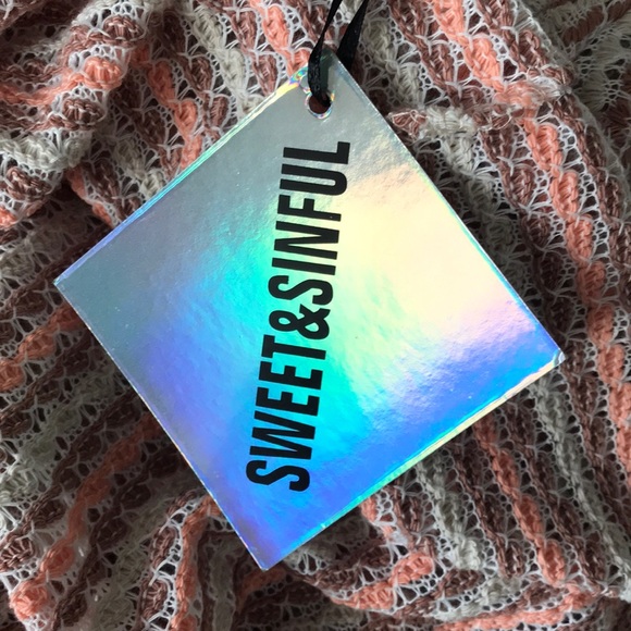 Sweet & Sinful, Bohemian crop sweater - Picture 4 of 6